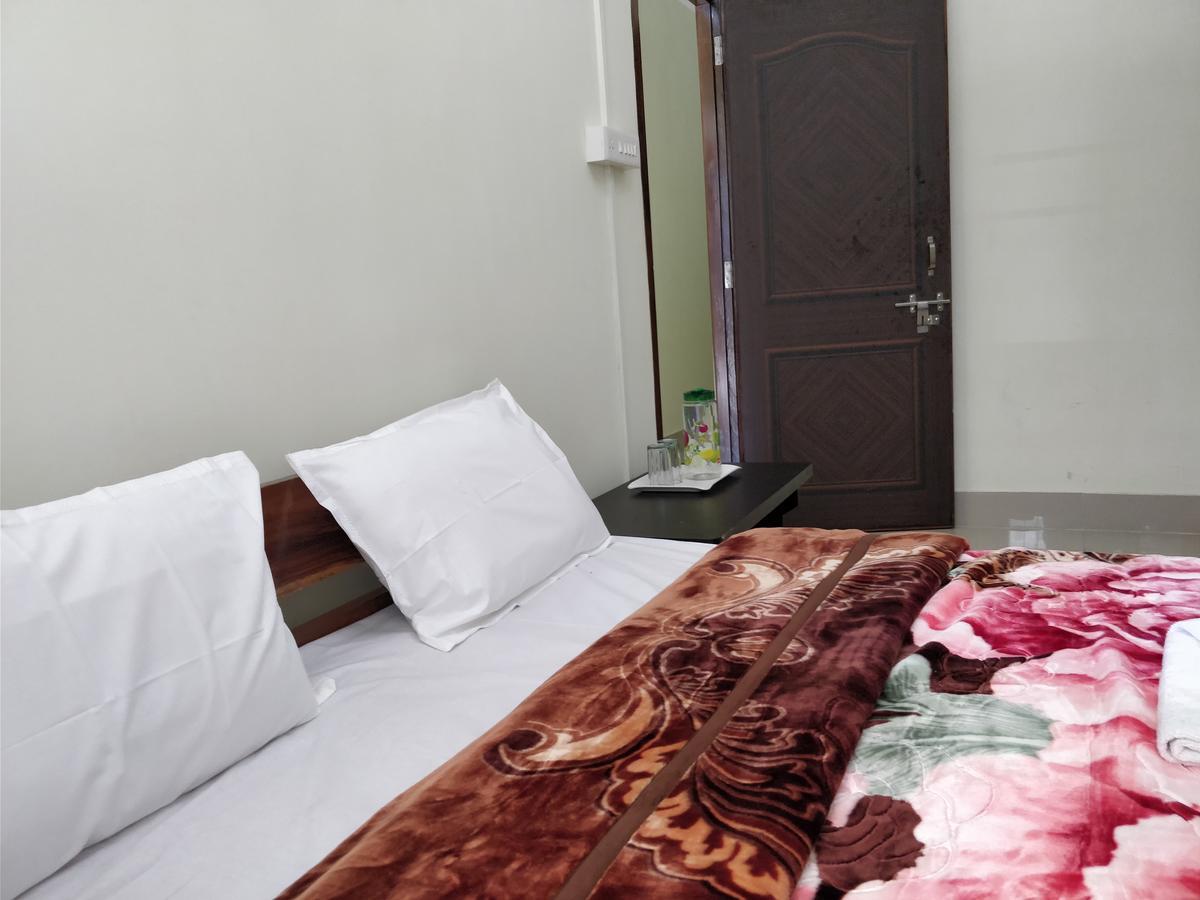Hotel Pine Leaf Gangtok Ngoại thất bức ảnh