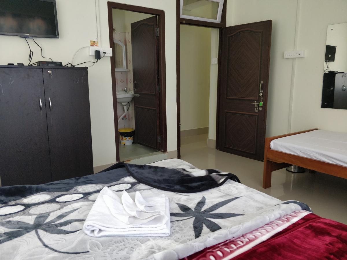 Hotel Pine Leaf Gangtok Ngoại thất bức ảnh