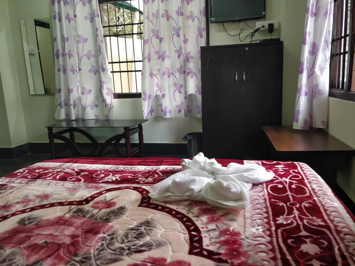 Hotel Pine Leaf Gangtok Ngoại thất bức ảnh