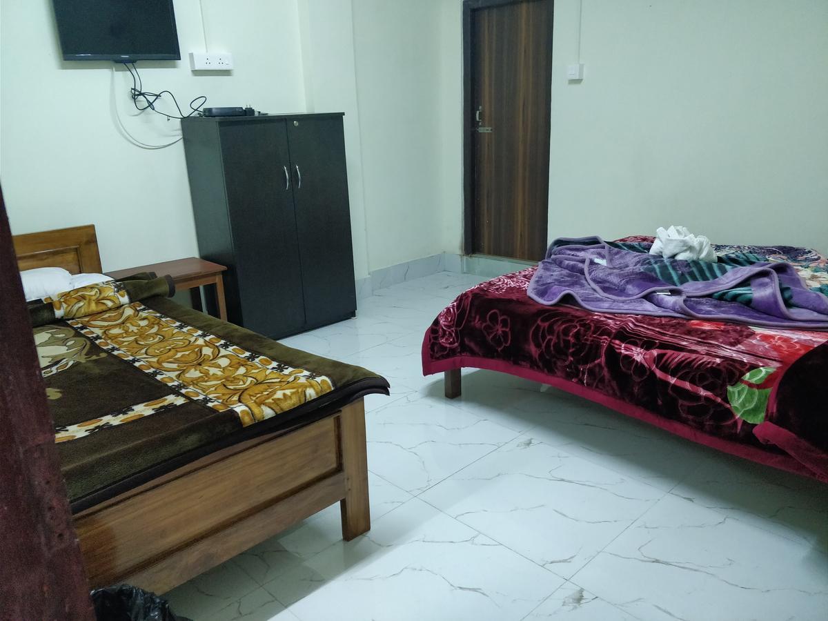 Hotel Pine Leaf Gangtok Ngoại thất bức ảnh